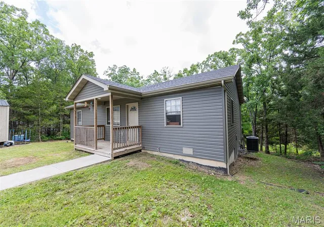 Photo 1 of Single family home for sale at 3440 Peaceful Valley Rd, Owensville, MO 65066 | MLS# MIS26058309 | Listing updated on 2026-09-10