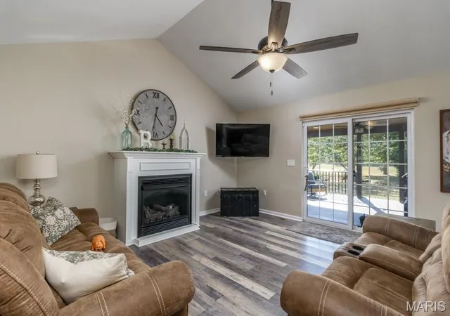 Photo 4 of Single family home for sale at 23123 Roselawn Dr, Lebanon, MO 65536 | MLS# MIS26058327 | Listing updated on 2026-09-11