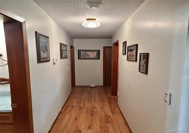 Photo 4 of Single family home for sale at 2844 Windwood Dr, Poplar Bluff, MO 63901 | MLS# MIS26058351 | Listing updated on 2026-09-11