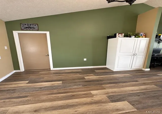 Photo 4 of Single family home for sale at 14205 Carat Ln, Dixon, MO 65459 | MLS# MIS26058366 | Listing updated on 2026-09-14
