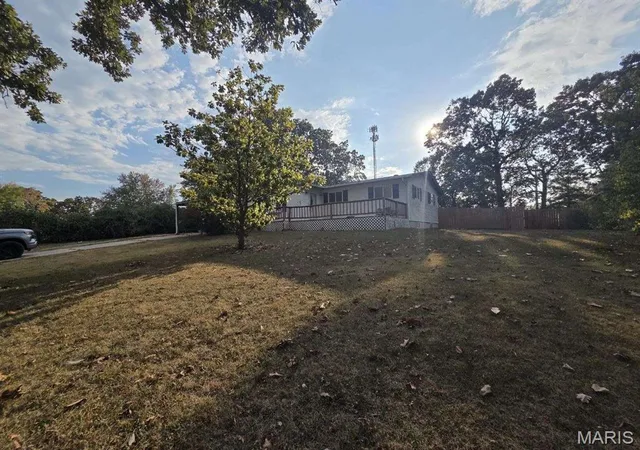 Photo 2 of Sale Pending at 25881 Sutherland Ln, Waynesville, MO 65583 | MLS# MIS26058368 | Listing updated on 2026-09-21