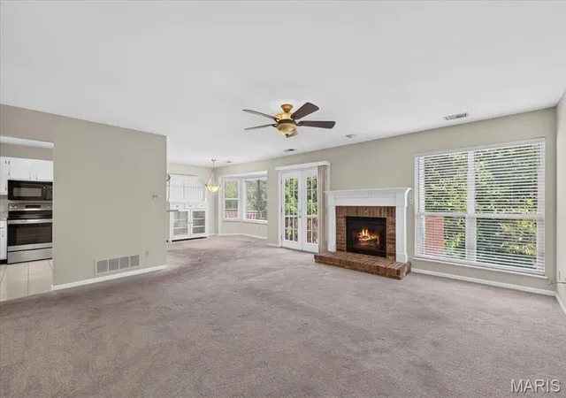 Listing Photo 4 - Condo for sale in building located at 618 Pine Ridge Trails Ct, Ballwin, MO 63021 - Unit #203