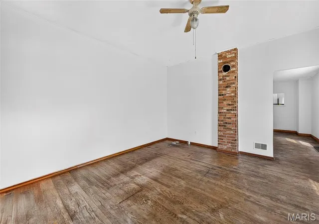 Photo 3 of Single family home for sale at 7543 Woodland Ave, Saint Louis, MO 63143 | MLS# MIS26058389 | Listing updated on 2026-09-10