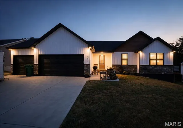 Single family home for sale at 4343 Lockeport Landing, Hillsboro, MO 63050 | MLS# MIS26058449