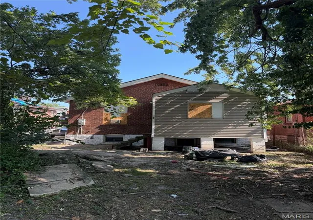 Photo 3 of Single family home for sale at 4824 Margaretta Ave, Saint Louis, MO 63115 | MLS# MIS26058526 | Listing updated on 2026-09-11