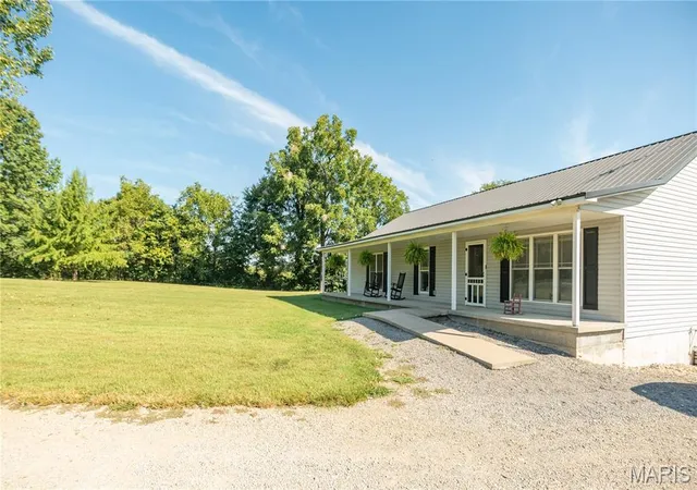 Photo 3 of Single family home for sale at 25856 County Rd 249, Puxico, MO 63960 | MLS# MIS26058539 | Listing updated on 2026-09-23