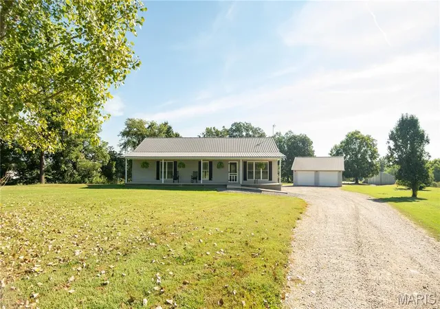 Photo 4 of Single family home for sale at 25856 County Rd 249, Puxico, MO 63960 | MLS# MIS26058539 | Listing updated on 2026-09-23