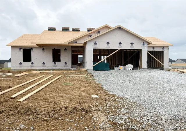 Photo 2 of Single family home for sale at 1018 Samwise St, Wright City, MO 63390 | MLS# MIS26058540 | Listing updated on 2026-09-10