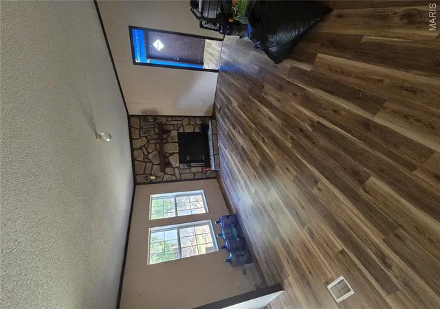 Photo 4 of Sale Pending at 7813 County Rd 3850, Peace Valley, MO 65788 | MLS# MIS26058594 | Listing updated on 2026-09-21