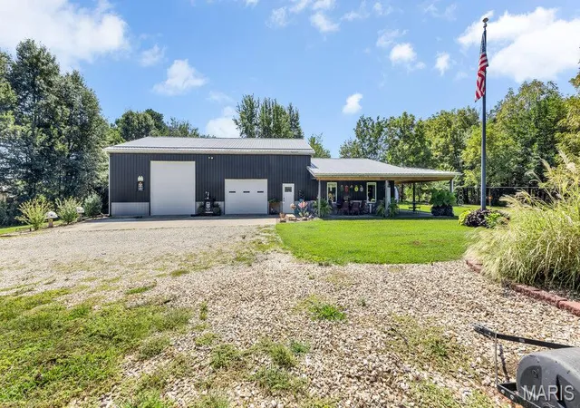 Photo 3 of Single family home for sale at 4393 Highway, New Haven, MO 63068 | MLS# MIS26058601 | Listing updated on 2026-09-11