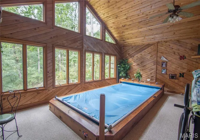 Photo 3 of Single family home for sale at 2809 Spring Dr, Vandalia, IL 62471 | MLS# MIS26058665 | Listing updated on 2026-10-14