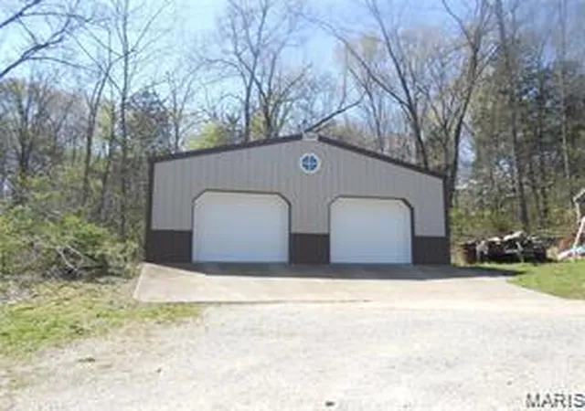 Photo 2 of Single family home for sale at 9624 Krommer Rd, Cedar Hill, MO 63016 | MLS# MIS26058682 | Listing updated on 2026-09-28
