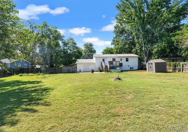 Photo 2 of Sale Pending at 154 Vincent St, Pacific, MO 63069 | MLS# MIS26058691 | Listing updated on 2026-09-23