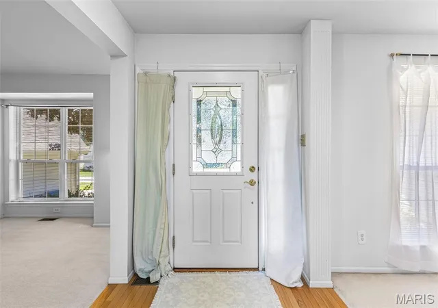 Photo 2 of Sale Pending at 413 Roosevelt Woods Ct, Fenton, MO 63026 | MLS# MIS26058696 | Listing updated on 2026-10-01