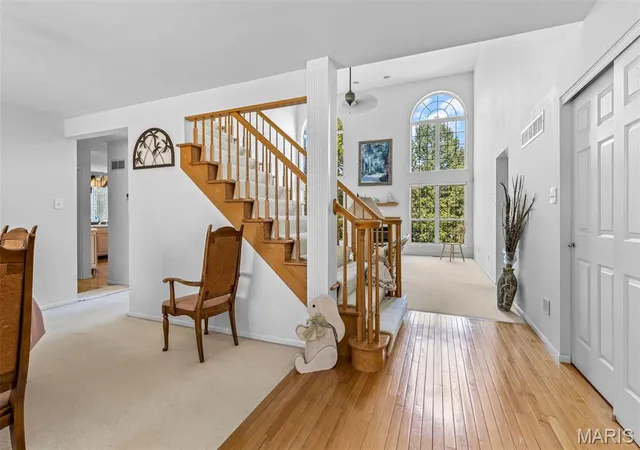 Photo 3 of Sale Pending at 413 Roosevelt Woods Ct, Fenton, MO 63026 | MLS# MIS26058696 | Listing updated on 2026-10-01