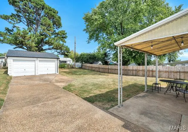 Photo 3 of Single family home for sale at 11105 Pine Forest Dr, Saint Louis, MO 63126 | MLS# MIS26058732 | Listing updated on 2026-09-12