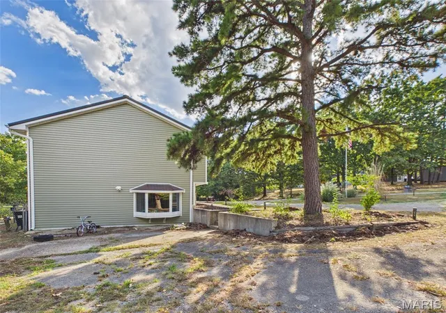 Photo 99 of Single family home for sale at 13950 Haystack Ln, Dixon, MO 65459 | MLS# MIS26058737 | Listing updated on 2026-10-13