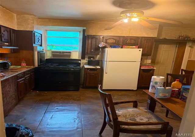 Photo 3 of Multi family home for sale at 3645 Dunnica Ave, Saint Louis, MO 63116 | MLS# MIS26058739 | Listing updated on 2026-10-05