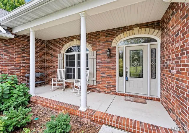 Photo 4 of Single family home for sale at 5704 Vogel Pl, Millstadt, IL 62260 | MLS# MIS26058764 | Listing updated on 2026-10-07