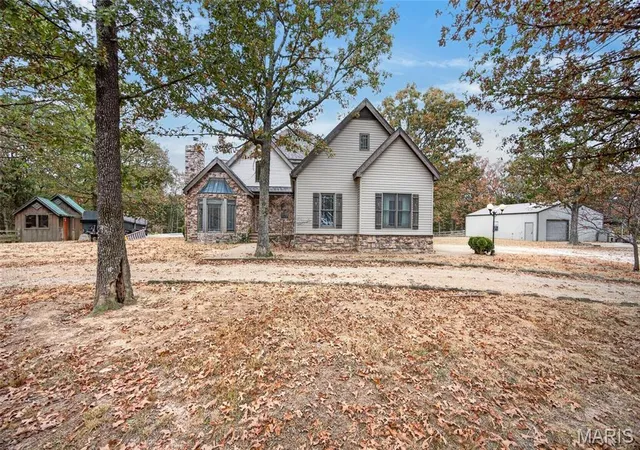 Photo 1 of Single family home for sale at 22025 Burlington Rd, Crocker, MO 65452 | MLS# MIS26058772 | Listing updated on 2026-09-11