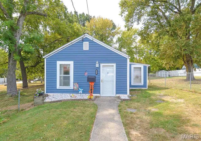 Photo 1 of Single family home for sale at 304 W Pitman St, O Fallon, MO 63366 | MLS# MIS26058784 | Listing updated on 2026-09-14