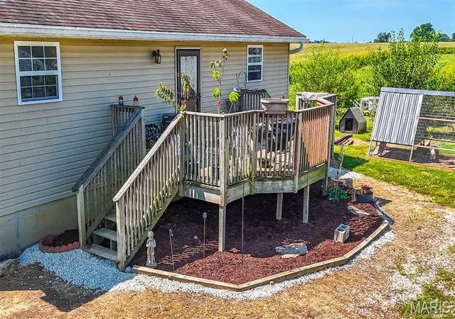 Photo 3 of House for sale at 31467 Lark Rd, Vandalia, MO 63382 | MLS# MIS26058799 | Listing updated on 2026-09-11