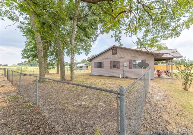 Photo 3 of Sale Pending at 7252 Highway 51, Fisk, MO 63940 | MLS# MIS26058893 | Listing updated on 2026-09-15
