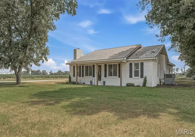 Photo 2 of Single family home for sale at 19286 County Rd 512, Kennett, MO 63857 | MLS# MIS26058928 | Listing updated on 2026-09-11