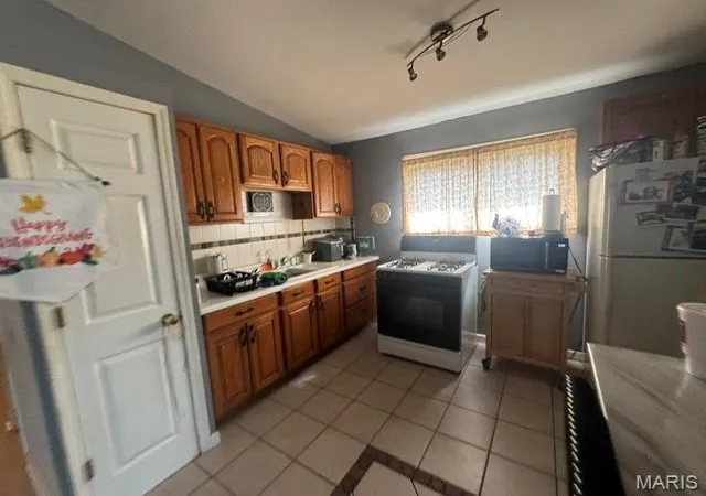 Photo 3 of Single family home for sale at 8351 Graybirch Dr, Saint Louis, MO 63134 | MLS# MIS26058934 | Listing updated on 2026-09-11