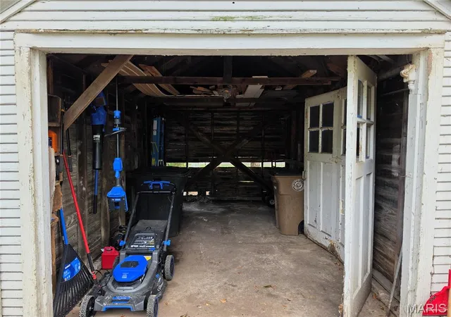 Photo 3 of Single family home for sale at 1465 Rose St, Cape Girardeau, MO 63701 | MLS# MIS26058935 | Listing updated on 2026-09-14