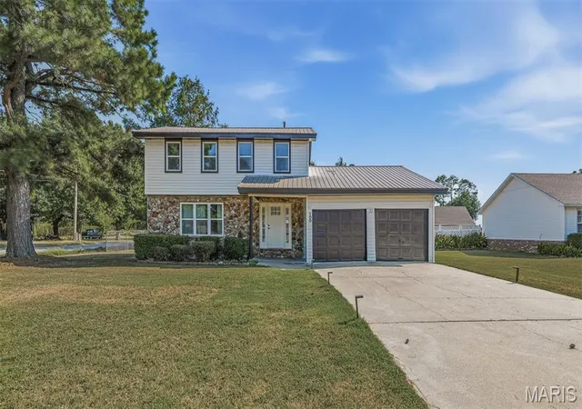 Photo 1 of Single family home for sale at 100 Pecan Blvd, Senath, MO 63876 | MLS# MIS26058952 | Listing updated on 2026-09-12