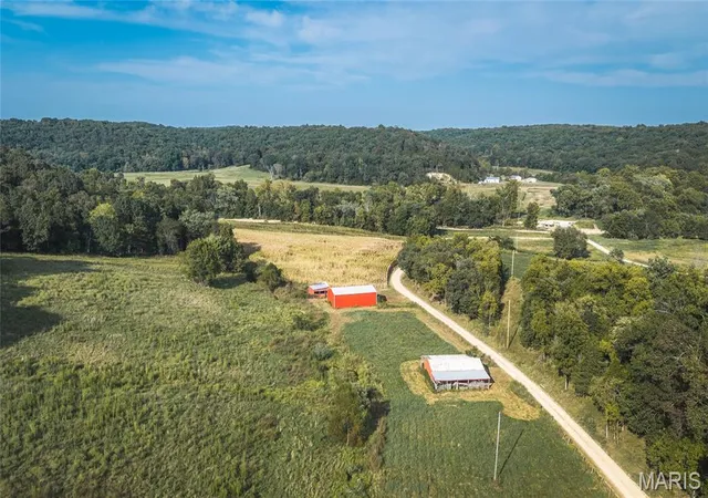 Photo 4 of House for sale at 56 Osage Meadows Ln, Bland, MO 65014 | MLS# MIS26058979 | Listing updated on 2026-09-12