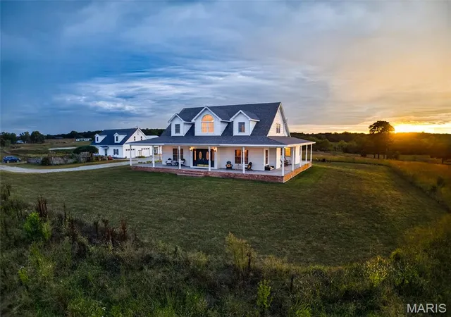 Photo 1 of Single family home for sale at 171 Private Ln 615, Salem, MO 65560 | MLS# MIS26058983 | Listing updated on 2026-10-06