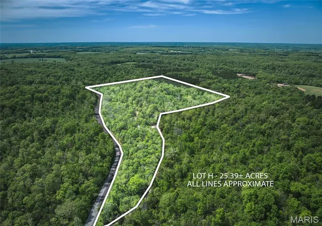 Photo 1 of Land for sale at 0 Lot H Armadillo Ln, Sullivan, MO 63080 | MLS# MIS26059014 | Listing updated on 2026-09-12