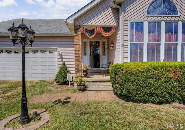 Photo 2 of Single family home for sale at 20756 State Hwy C, Belgrade, MO 63622 | MLS# MIS26059035 | Listing updated on 2026-09-13