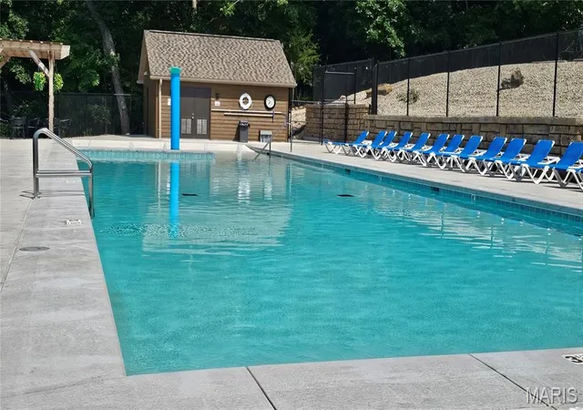 Photo 4 of Sale Pending at 796 W Gray Friar Dr, Marthasville, MO 63357 | MLS# MIS26059046 | Listing updated on 2026-09-15