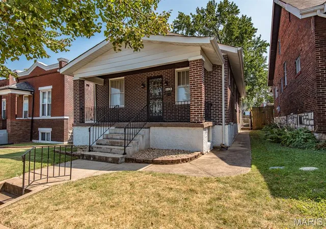 Photo 2 of Single family home for sale at 8120 Pennsylvania Ave, Saint Louis, MO 63111 | MLS# MIS26059054 | Listing updated on 2026-10-19