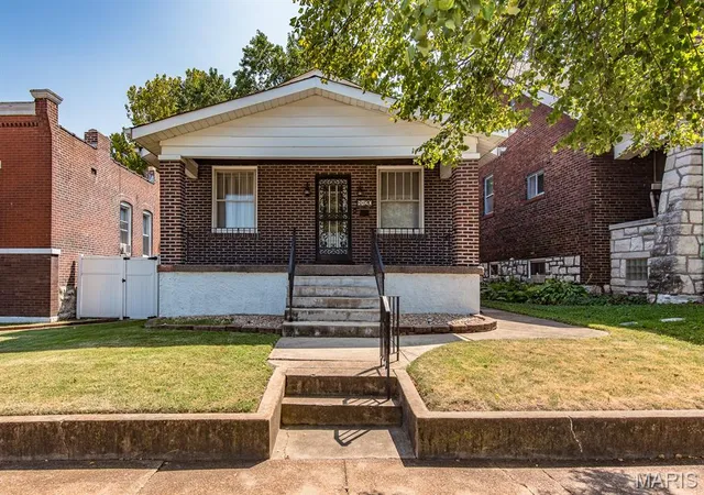 Photo 3 of Single family home for sale at 8120 Pennsylvania Ave, Saint Louis, MO 63111 | MLS# MIS26059054 | Listing updated on 2026-10-19