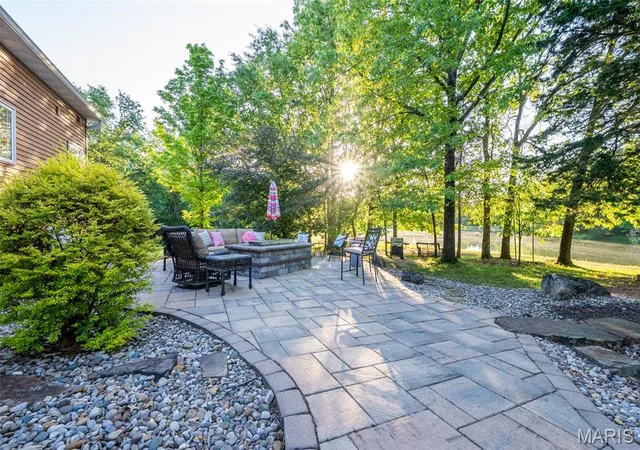 Photo 3 of Sale Pending at 16602 N Steel Ln, Woodlawn, IL 62898 | MLS# MIS26059065 | Listing updated on 2026-10-09