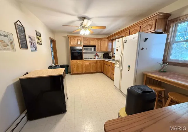 Photo 3 of Single family home for sale at 147 Us Hwy 51, Pana, IL 62557 | MLS# MIS26059068 | Listing updated on 2026-10-20