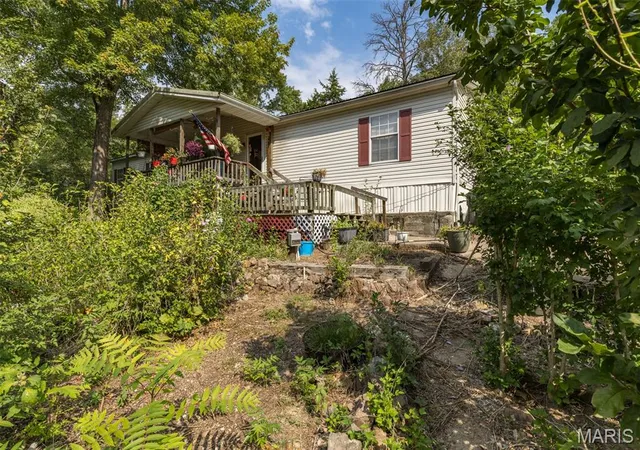 Photo 2 of Manufactured home for sale at 6186 Highway, Fredericktown, MO 63645 | MLS# MIS26059087 | Listing updated on 2026-09-12