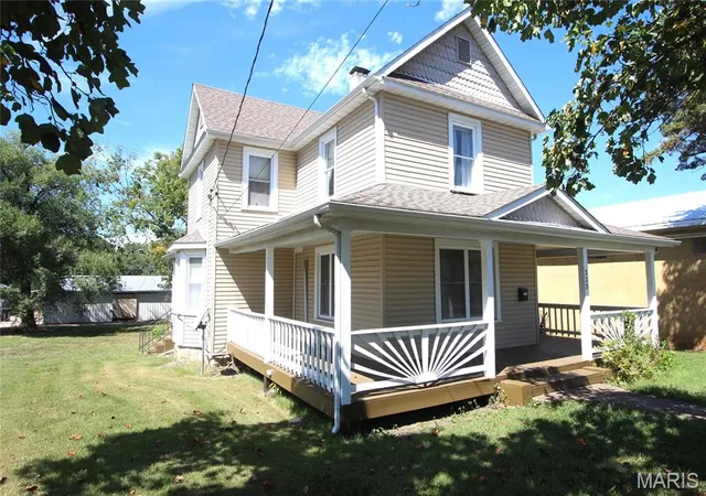 Photo 1 of Single family home for sale at 323 N Division St, Bonne Terre, MO 63628 | MLS# MIS26059088 | Listing updated on 2026-09-12