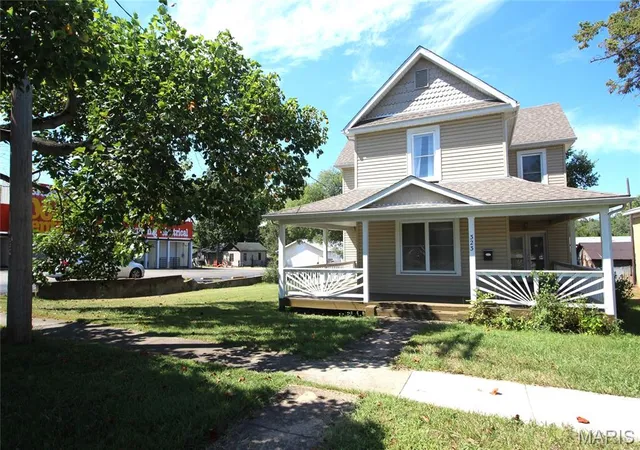 Photo 3 of Single family home for sale at 323 N Division St, Bonne Terre, MO 63628 | MLS# MIS26059088 | Listing updated on 2026-09-12