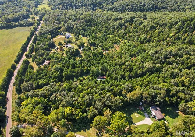 Photo 4 of Single family home for sale at 20720 State Hwy C, Belgrade, MO 63622 | MLS# MIS26059143 | Listing updated on 2026-09-14