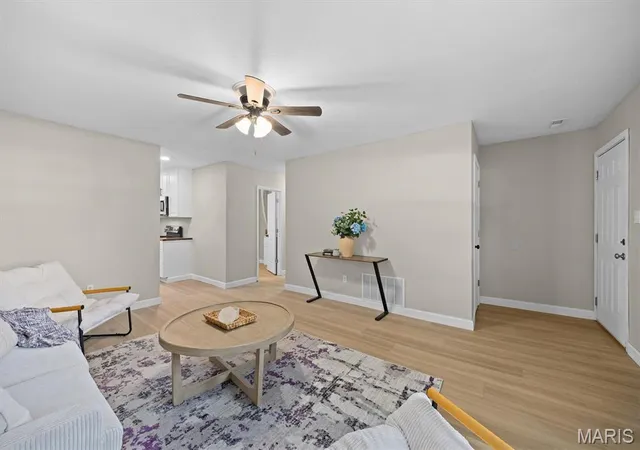 Photo 3 of Single family home for sale at 11 Edding Ln, Fairview Heights, IL 62208 | MLS# MIS26059224 | Listing updated on 2026-10-25