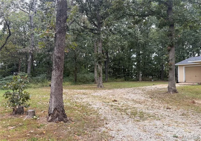 Photo 3 of Multi family home for sale at 51 Oakdale Cir, Cuba, MO 65453 | MLS# MIS26059271 | Listing updated on 2026-09-22