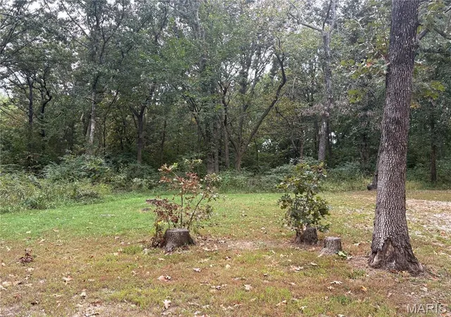 Photo 3 of Multi family home for sale at 51 Oakdale Cir, Cuba, MO 65453 | MLS# MIS26059271 | Listing updated on 2026-09-22