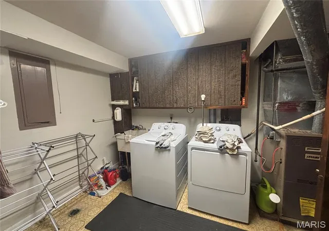 Photo 17 of Single family home for sale at 1000 W Saint John St, Vandalia, MO 63382 | MLS# MIS26059408 | Listing updated on 2026-10-21