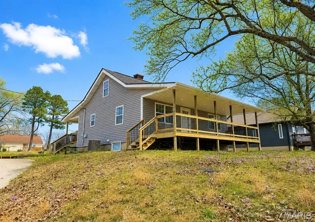Photo 1 of Single family home for sale at 1003 E 3rd Street, Salem, MO 65560 | MLS# MIS26059546 | Listing updated on 2026-09-16