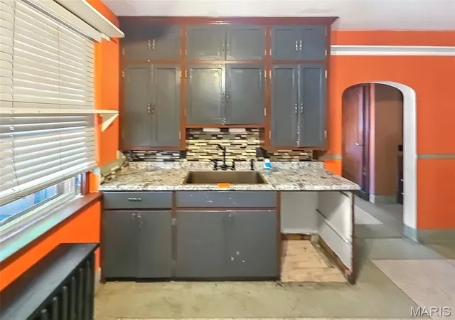 Photo 3 of Single family home for sale at 1321 Lebanon Ave, Belleville, IL 62221 | MLS# MIS26059591 | Listing updated on 2026-09-15